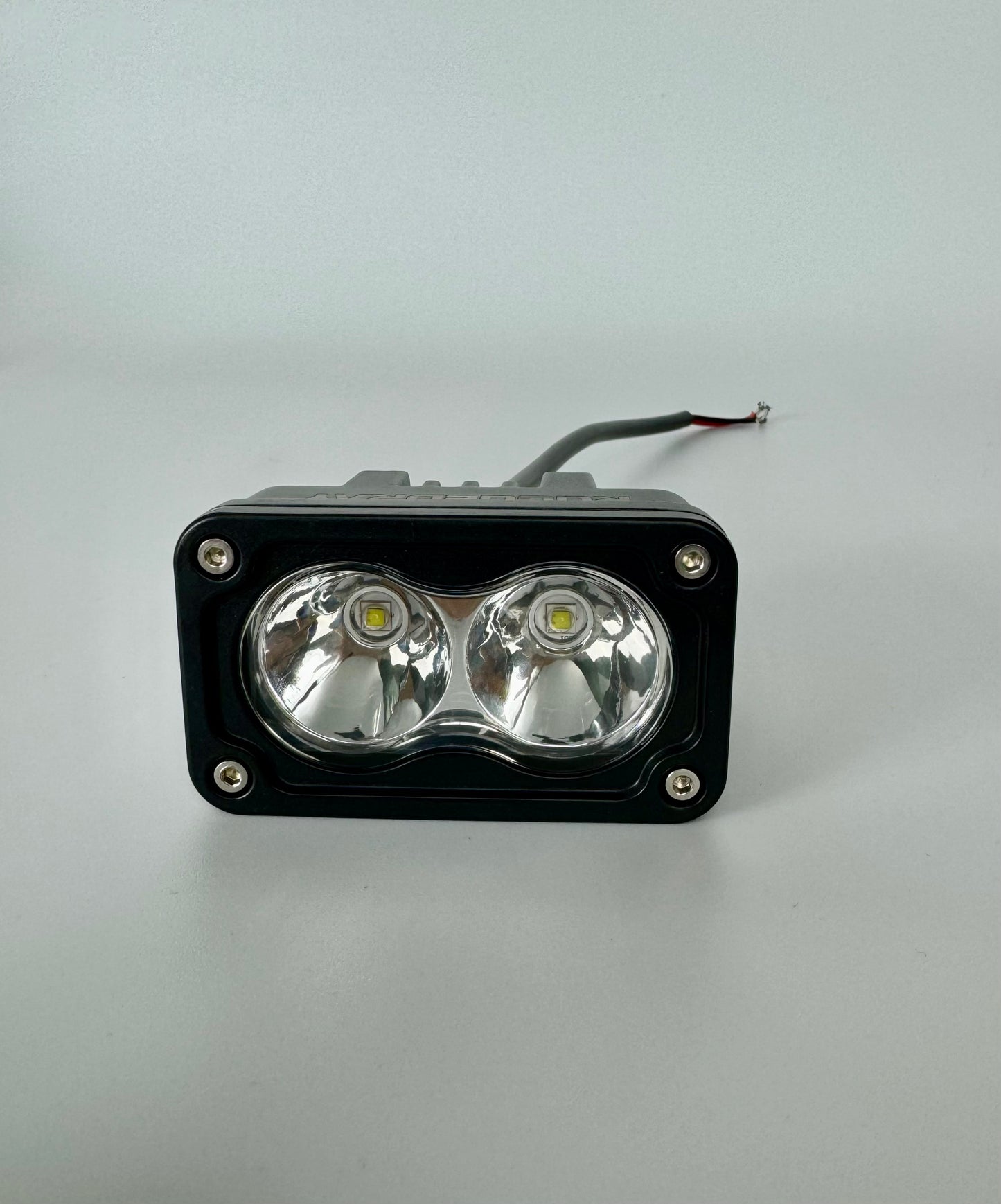 RuggedRay LED lights for motor vehicle, 12V LED work lights 20W / RuggedRay 12V-20W LED lights for automobiles TC-20W