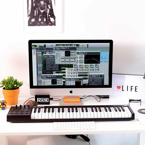 Alesis V49 49-Key USB-MIDI Keyboard Controller full-sized Keys. Backli ...