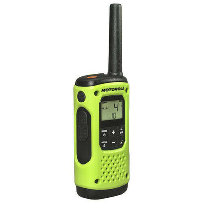 MOTOROLA Talkabout T605 Waterproof Rechargeable Two-Way Radio Green 2 Pack - TuracellUSA